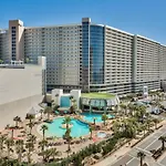 Laketown Wharf