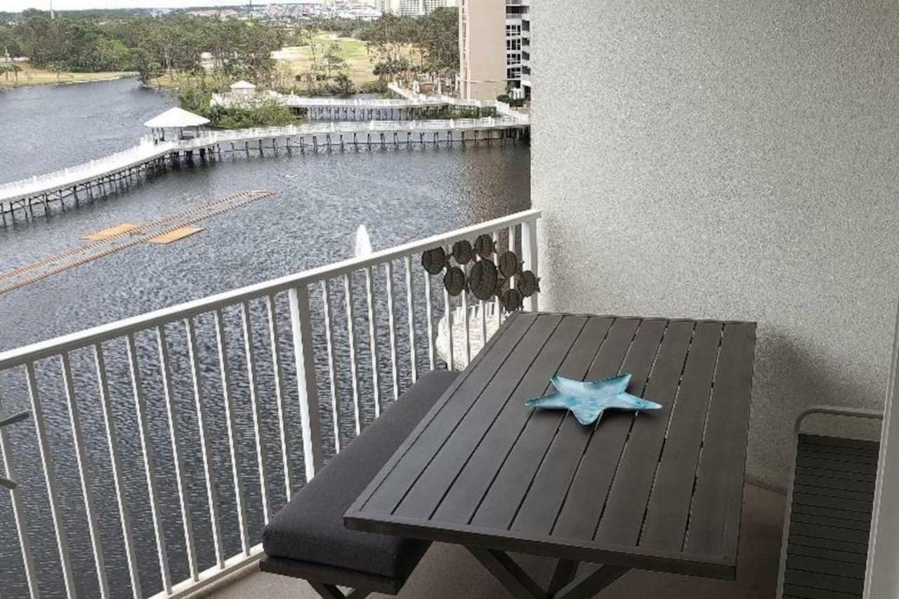 Laketown Wharf Apartment