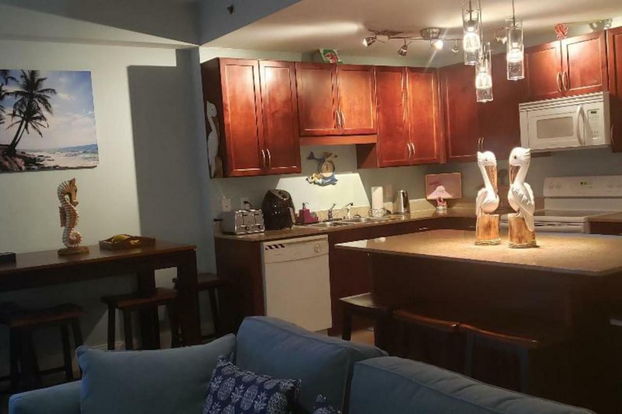 Apartment Laketown Wharf *