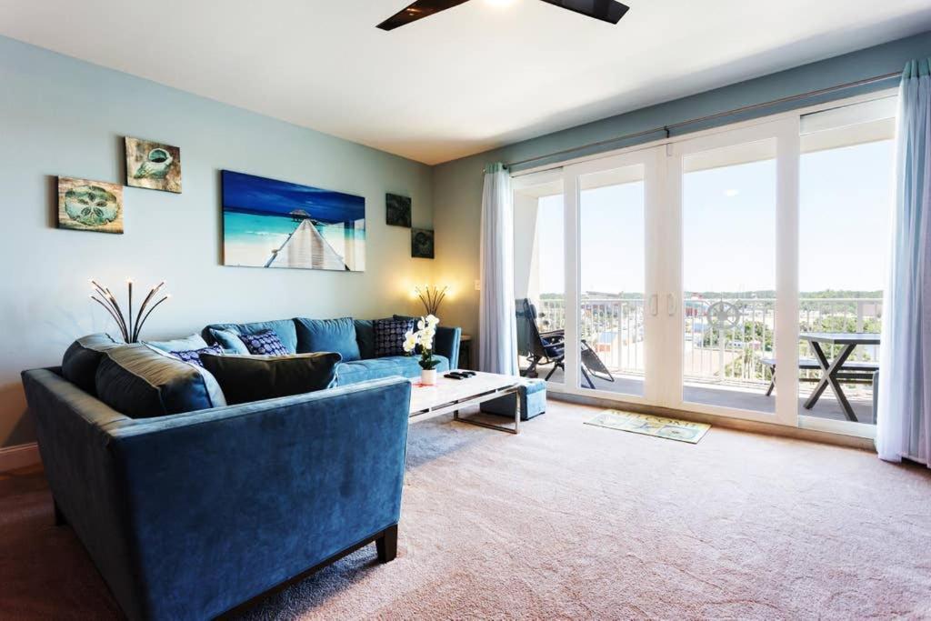 Apartment Laketown Wharf Panama City Beach